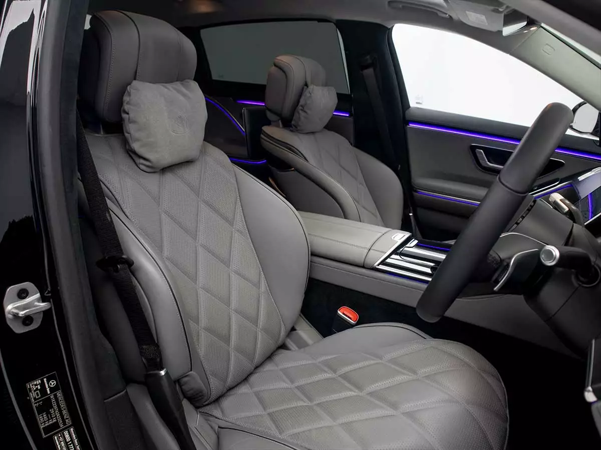 Vehicle Image for 26/26 for Mercedes-Maybach S-Class S580