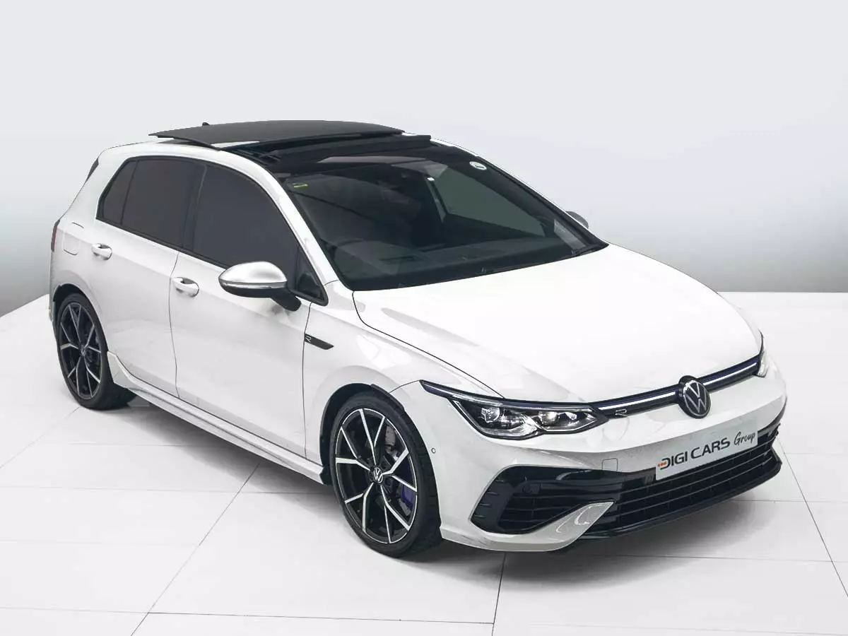 Vehicle Image for 2/23 for Volkswagen Golf R