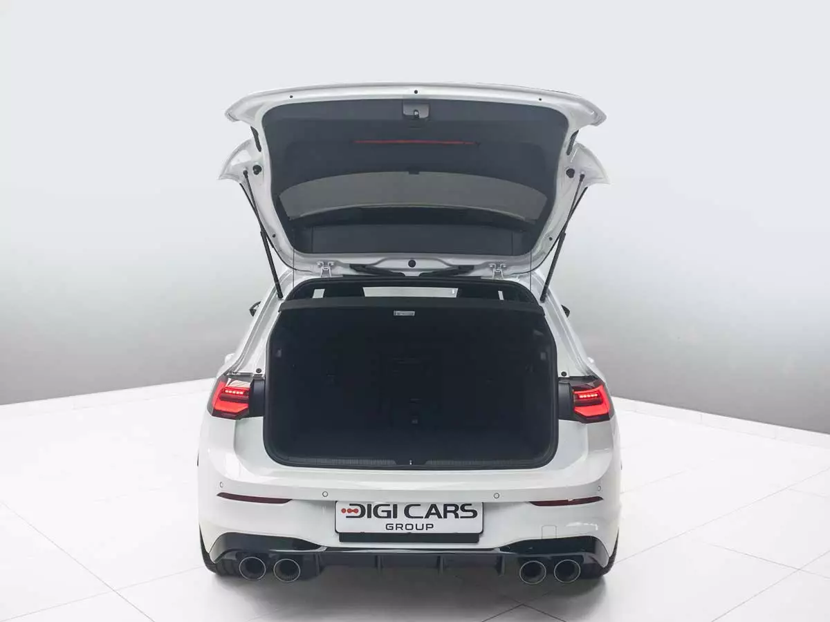 Vehicle Image for 12/23 for Volkswagen Golf R