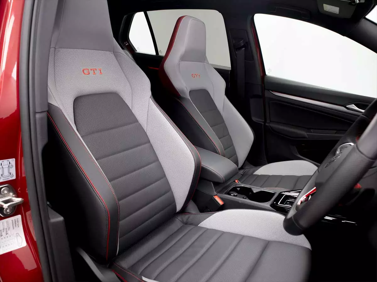 Vehicle Image for 21/24 for Volkswagen Golf GTI