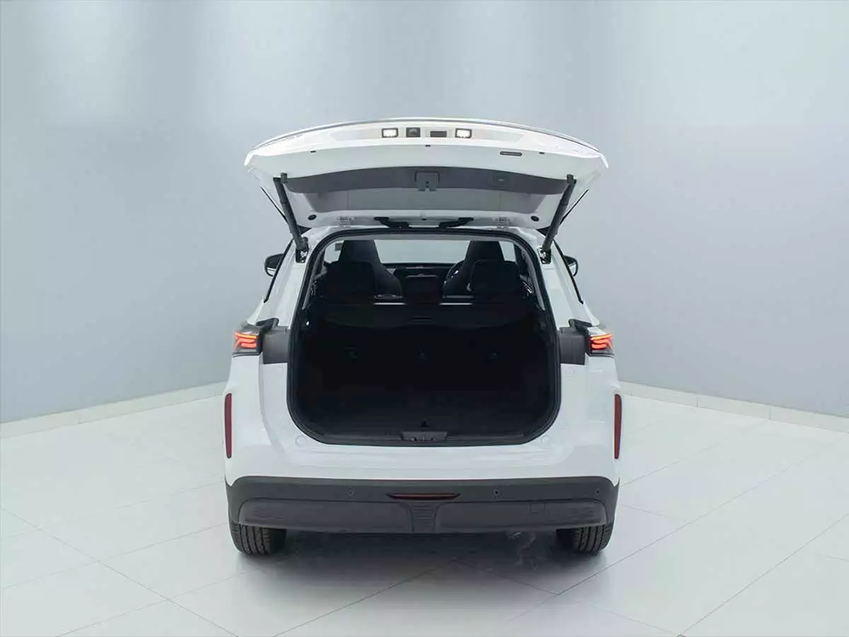 Vehicle Image for 13/22 for Chery Tiggo 7 1.5T CSH Plug-in Hybrid Ultra