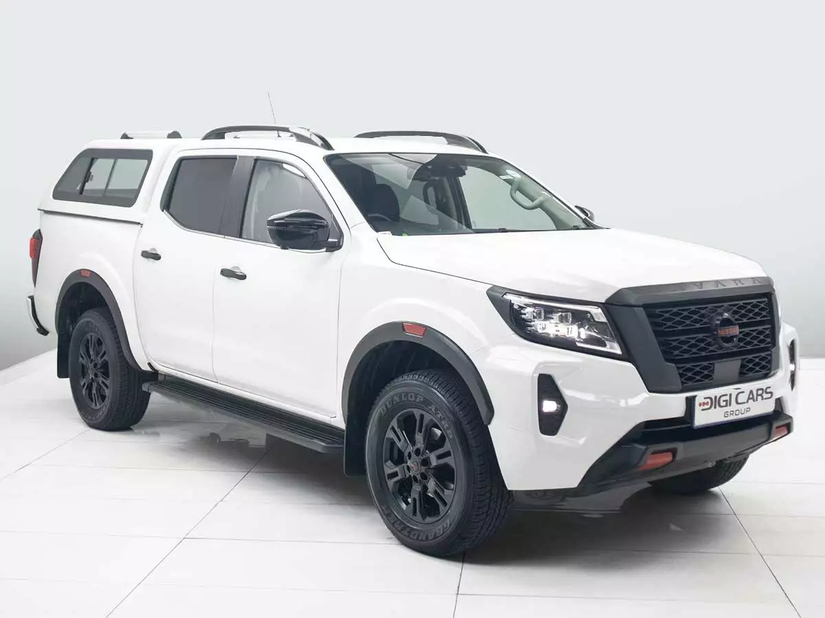 Nissan Navara 2.5DDTi Double Cab PRO-2X 2021