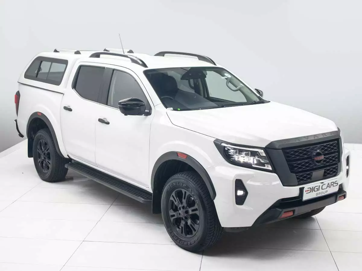 Vehicle Image for 2/24 for Nissan Navara 2.5DDTi Double Cab PRO-2X