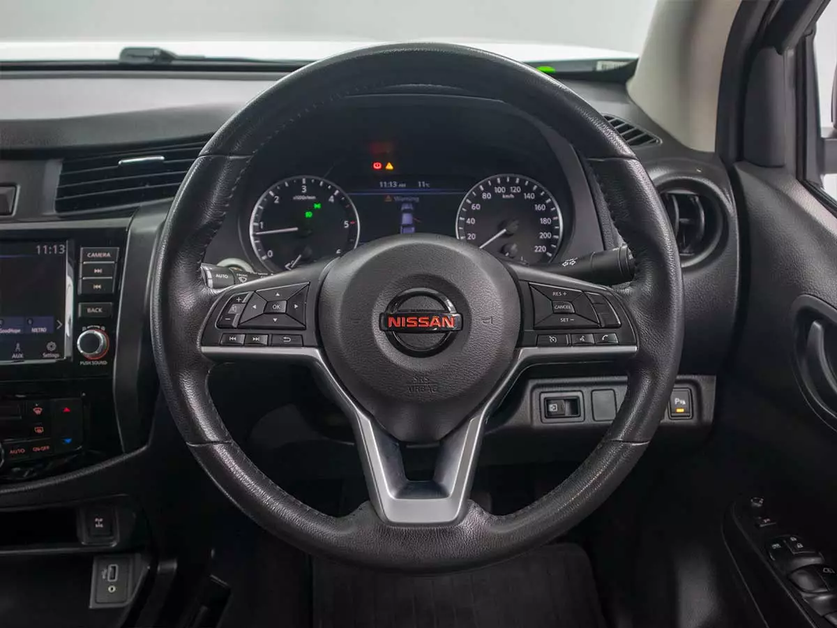 Vehicle Image for 14/24 for Nissan Navara 2.5DDTi Double Cab PRO-2X