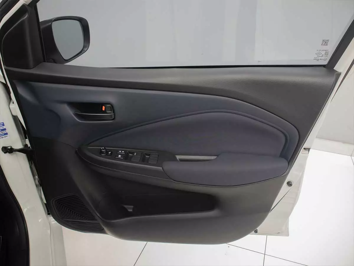 Vehicle Image for 22/24 for Suzuki Baleno 1.5 GL Auto